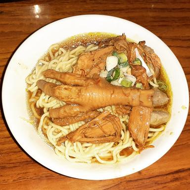 MIE AYAM BASO CEKER OM BONGAR