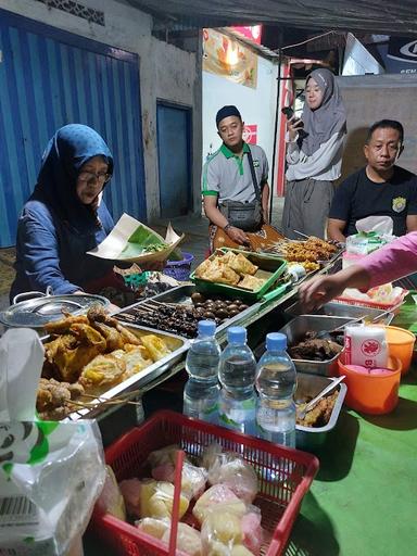 NASI PECEL & LIWET YU SRI KALIWUNGU