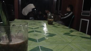 WARUNG KOPI BALAP