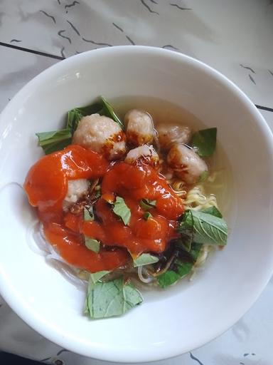 MIE AYAM BAKSO CAKNUR