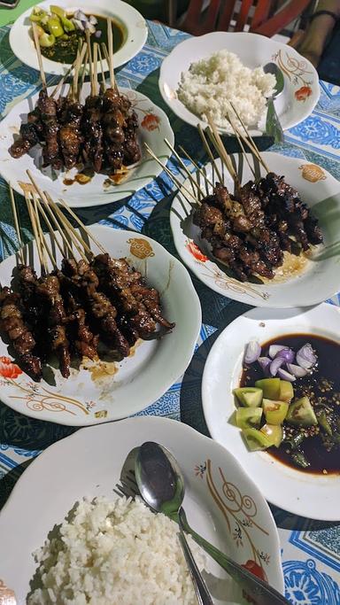 SATE KAMBING TRUKO