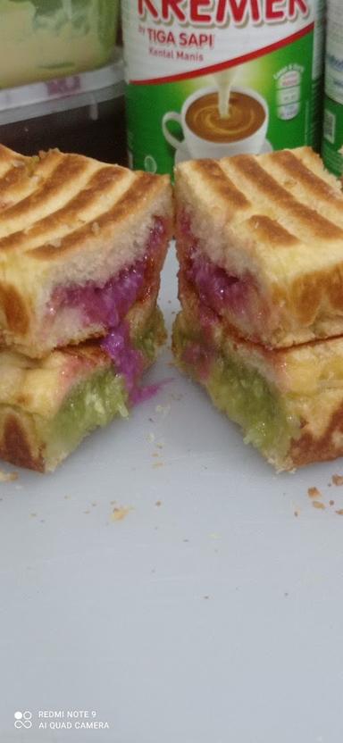 ROTI BAKAR 55