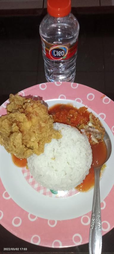 AYAM GEPREK BENZU