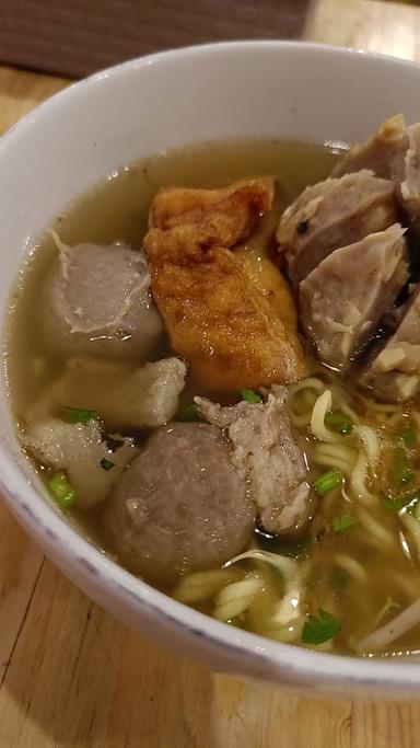 BAKSO JIROLU CILEDUG