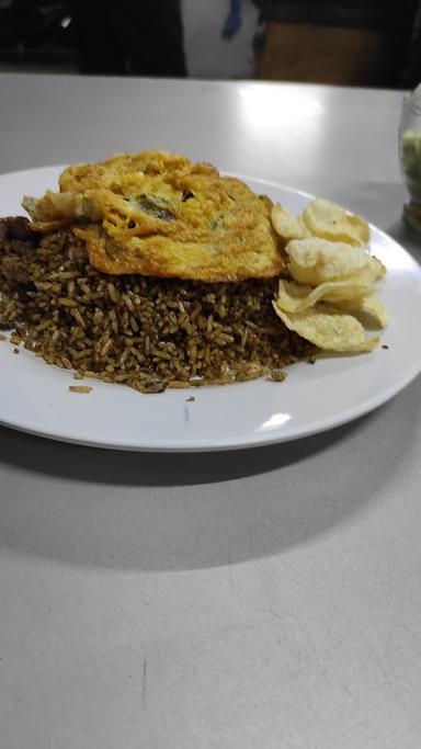 NASI GORENG IYAN