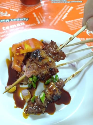 PONDOK SATE KAMBING MUDA PAK SAEPUL