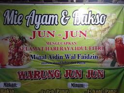 Photo's Mie Ayam Dan Bakso Jun-Jun