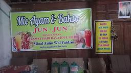 Photo's Mie Ayam Dan Bakso Jun-Jun