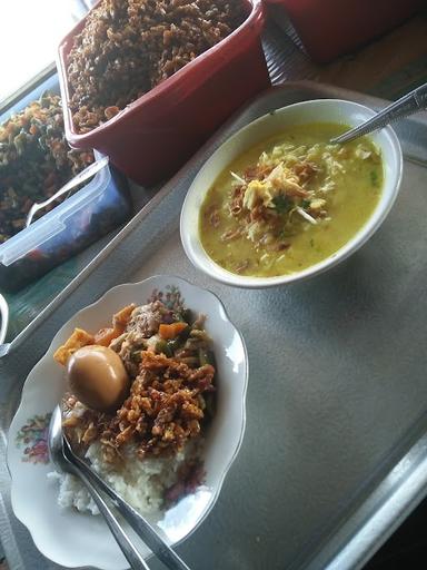 WARUNG SOTO MBOK WIJI