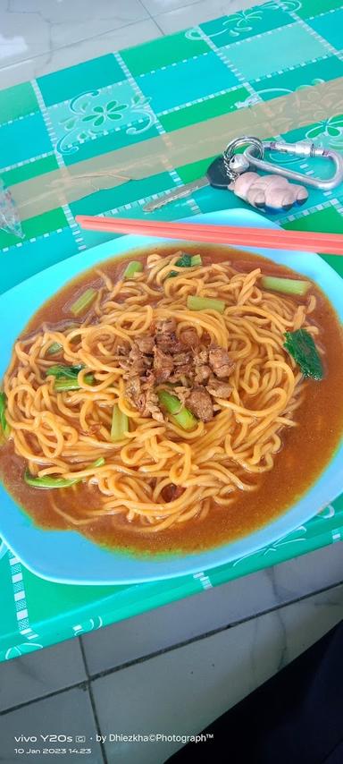 MIE AYAM & BAKSO BU SRI