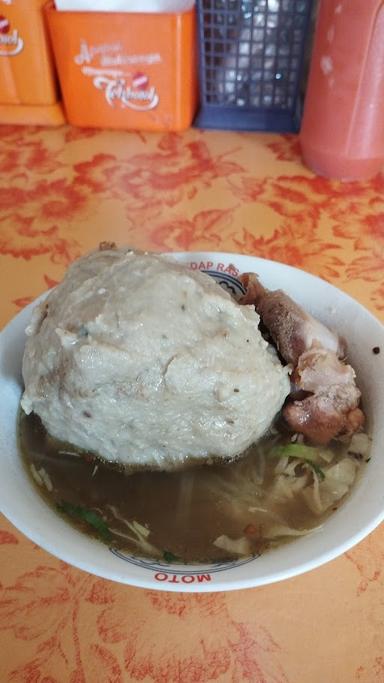 BAKSO BABI BAKSO BERANAK & BAKSO LAHAR