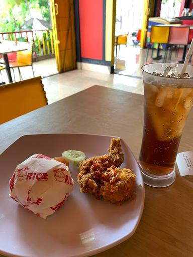 JAYA FRIED CHICKEN