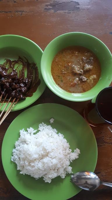 RUMAH MAKAN MANALAGI SATE GULAI KAMBING