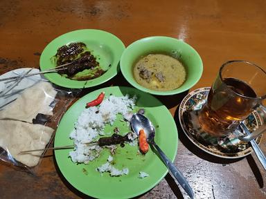 RUMAH MAKAN MANALAGI SATE GULAI KAMBING