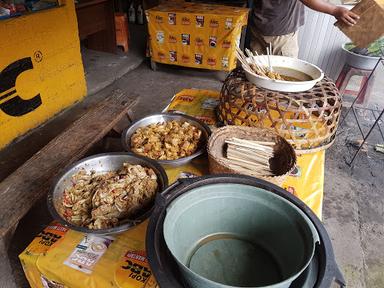 WARUNG MAKAN LESEHAN ASTITI JAYA