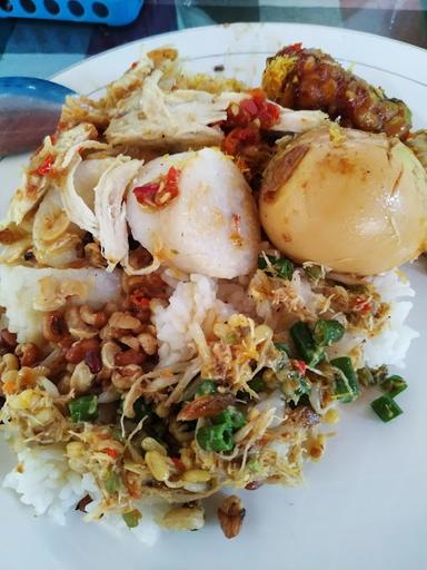 WARUNG MAKAN MBOK DEWI