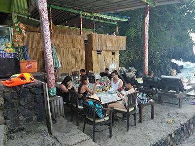 WARUNG PASIR PUTIH ( IBU SRI )