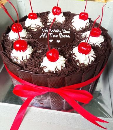 MAISYA CAKE