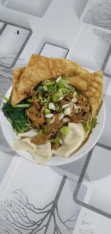 MIE AYAM AISYIHAB