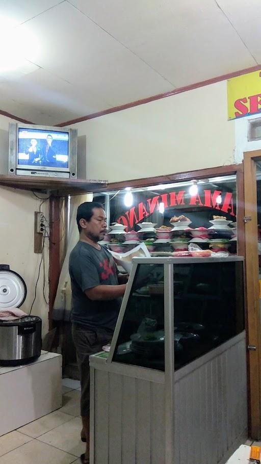 RUMAH MAKAN PADANG MAMA MINANG