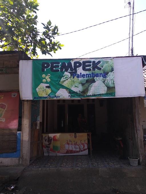 WARUNG PEMPEK MAMA DHEA