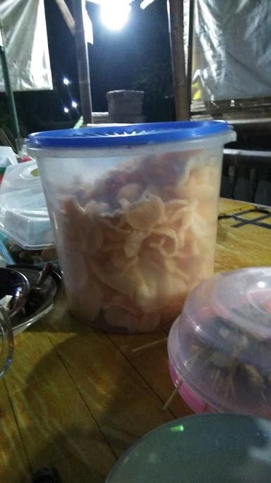 BAKMI SURABAYA NDELIK BU WARNI