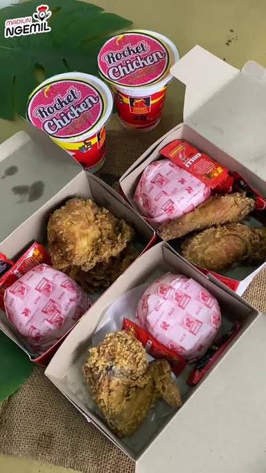 ROCKET CHICKEN KARANGDOWO