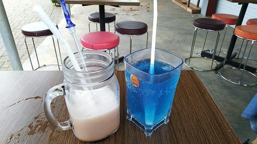 KEDAI NGEMILK