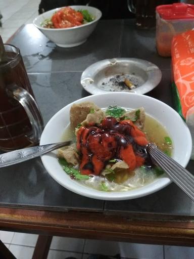 BAKSO RUSUK & MIE AYAM JAJAR SENDANG