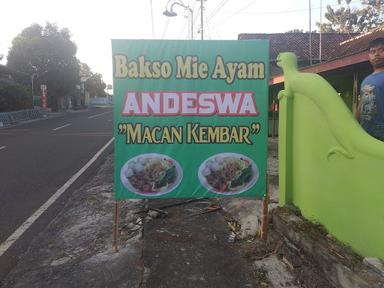 BAKSO ANDESWA MACAN KEMBAR