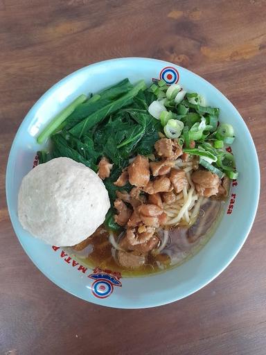 MIE AYAM DAN BAKSO KINANTHI