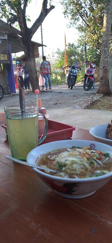 WARUNG SOTO PAK YO