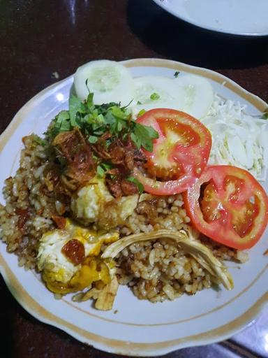 NASI GORENG & BAKMI JOWO PAK GENDUT