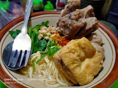 MIE BASO BABAT & MIE AYAM IR