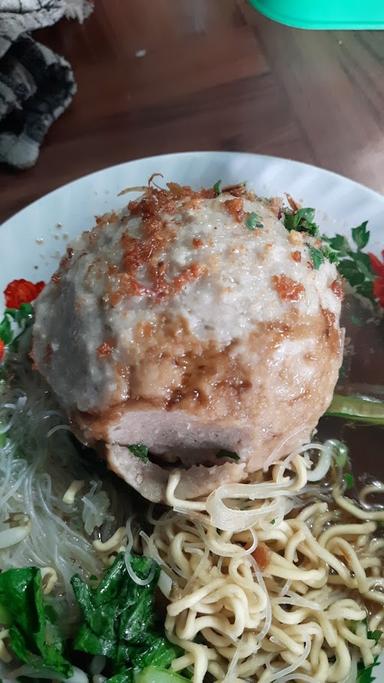 BAKSO TITIN PROKUS OORANGE