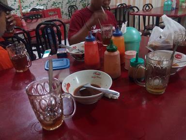 BAKSO SOLO & MIE AYAM GENDUK