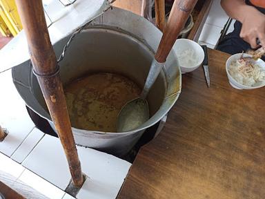 SOTO AYAM LOMBOK