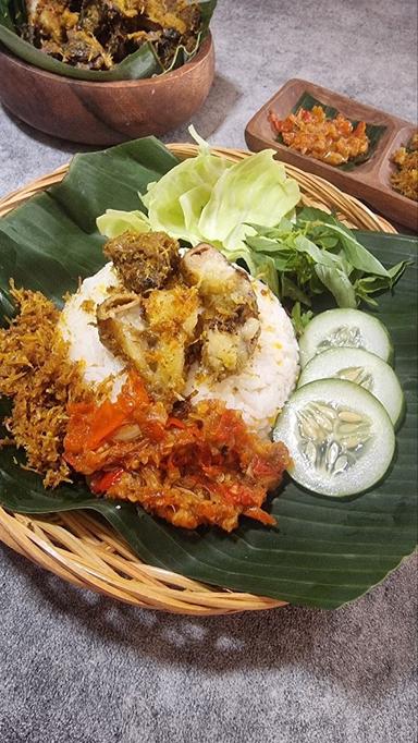 WARUNG PEDAS SEJATI