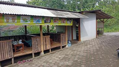 WARUNG SEBLAK BINANGUN