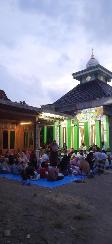 WARUNG POJOK