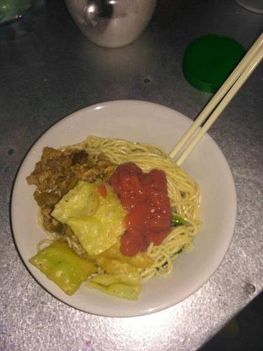 MIE AYAM BAPAK KEMPLING PEKALONGAN