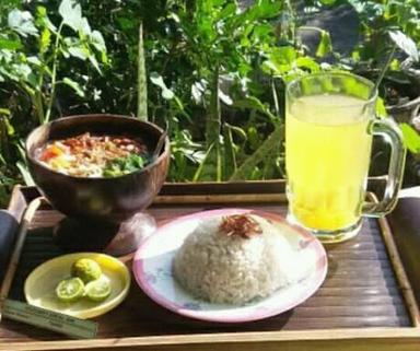 WARUNG SOTO BATHOK MBAK JUMI