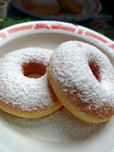 DONAT LAKU CIANJUR