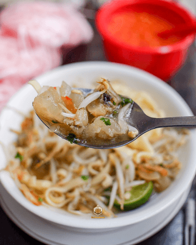 MIE KOCOK BANDUNG AMBARWATI