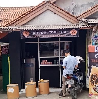 PHI PHI THAI TEA