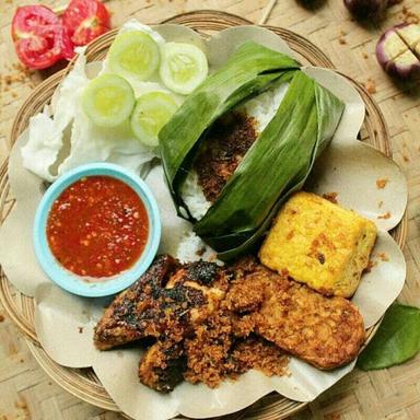 NASI TIMBEL PASUNDAN