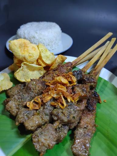 SATE MANIS IBU NAJIB