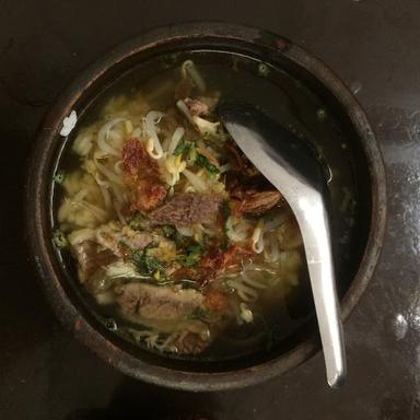 SOTO DAGING GERABAH MAMA PIO