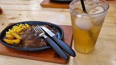 STEAK MPOK JUDES KARAWACI