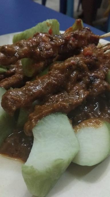 WARUNG SATE MADURA MAMAT